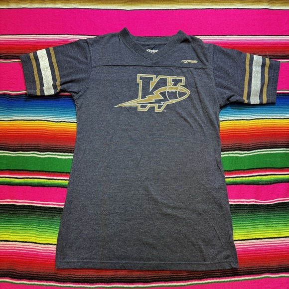 Reebok Tops - 💣2/$20 Winnipeg Blue Bombers T-shirt Girls XL 16 Heathered‎ Blue Retro
